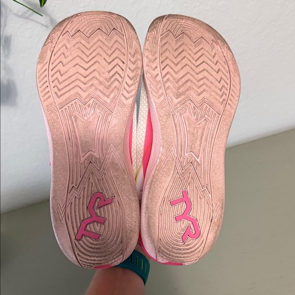 TYR CXT-2 Trainers - Picture 3 of 3